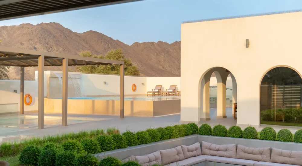 ezgif-2f89d364bd16d3